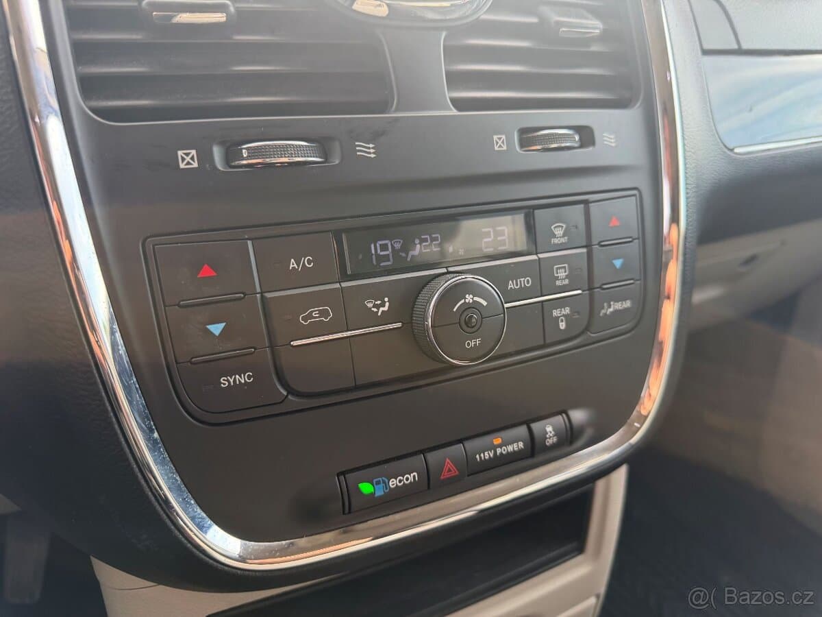 2014 Chrysler OSTATNÍ - 18
