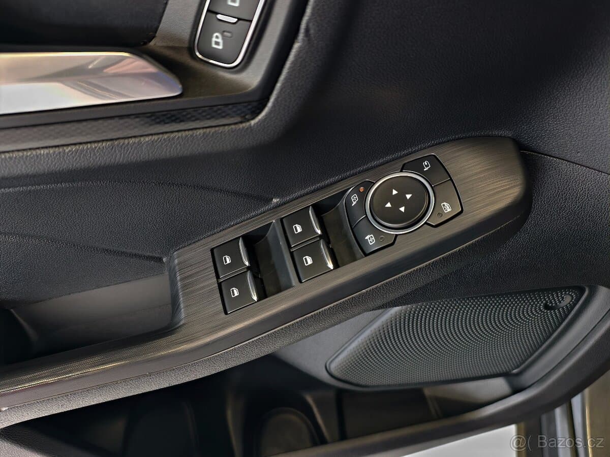 2022 Ford KUGA - 18