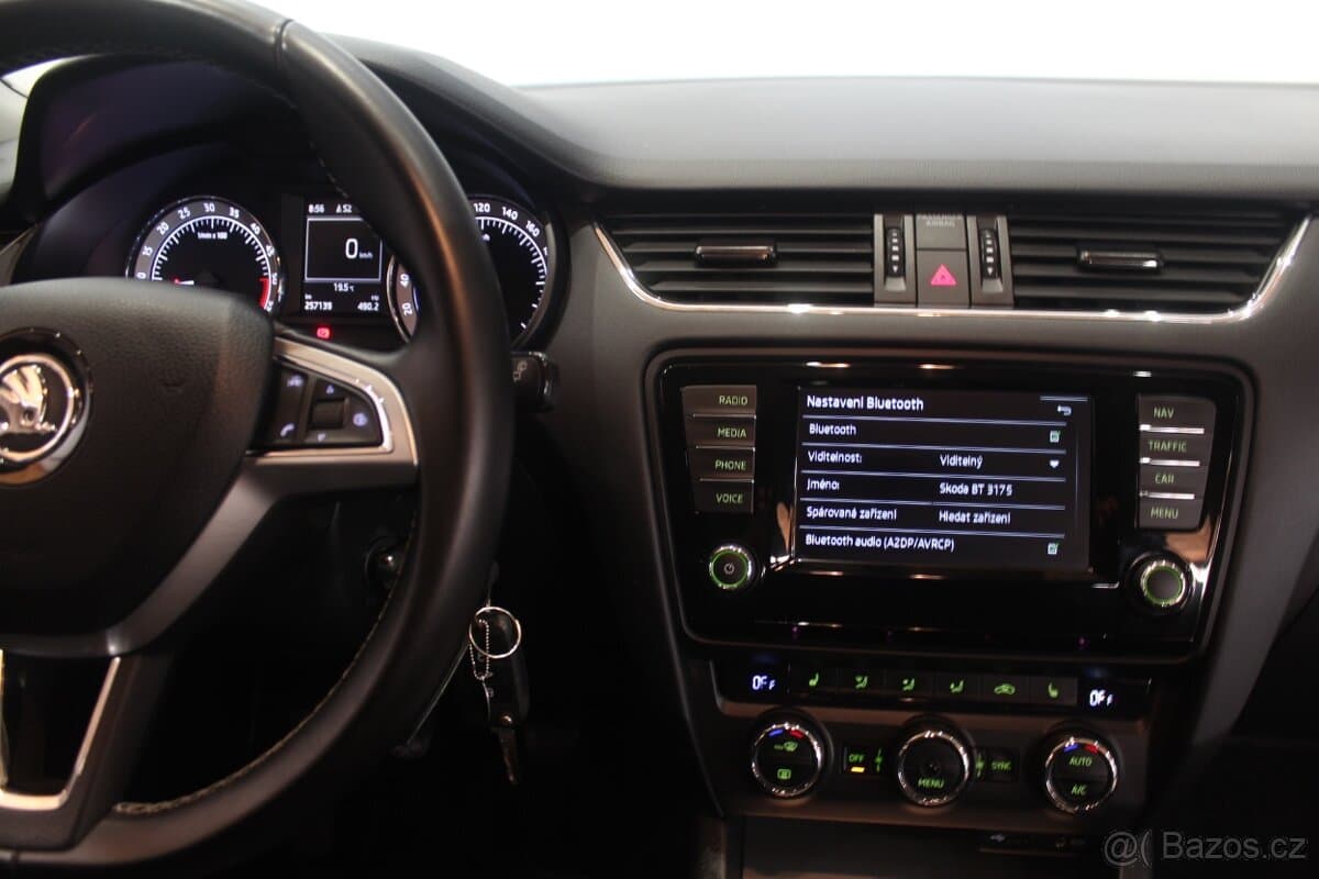 2015 Škoda OCTAVIA - 18