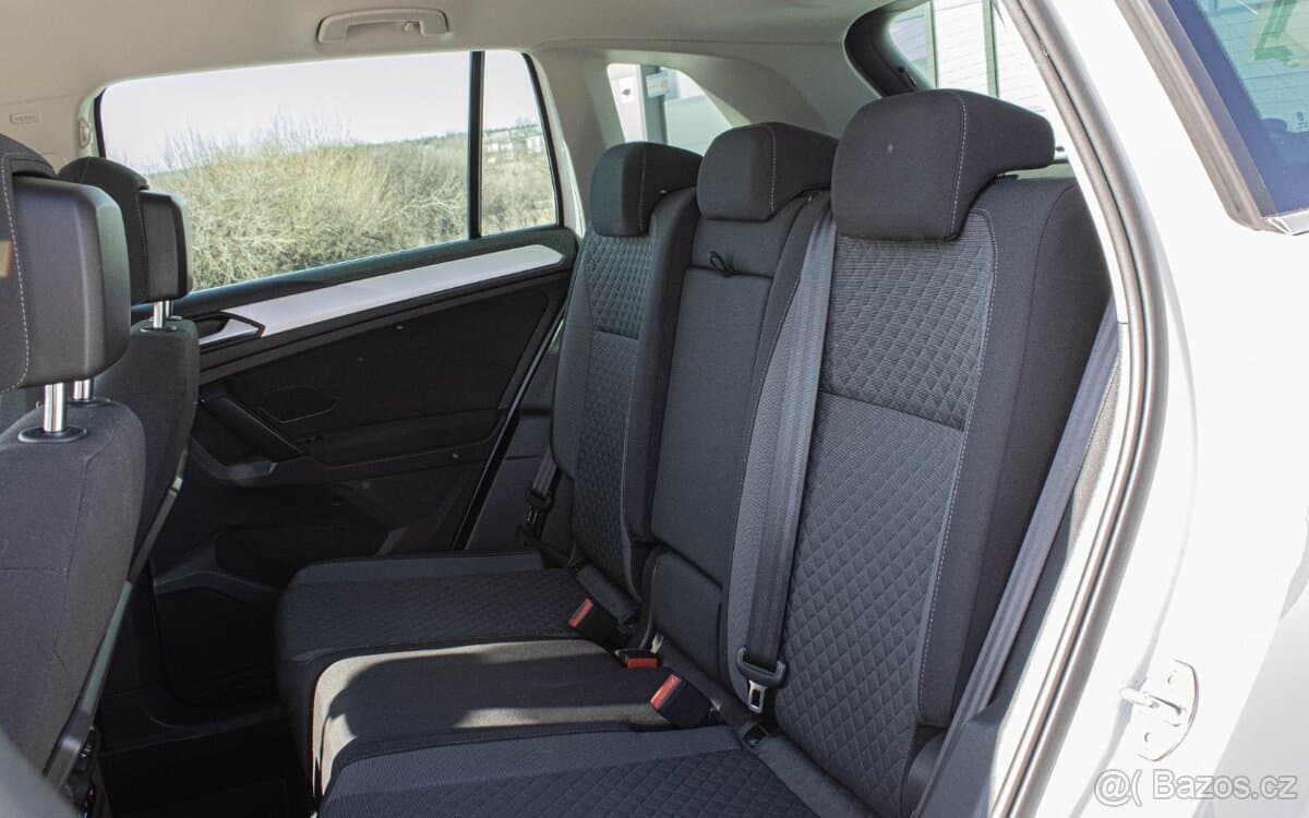 2019 Volkswagen TIGUAN - 18