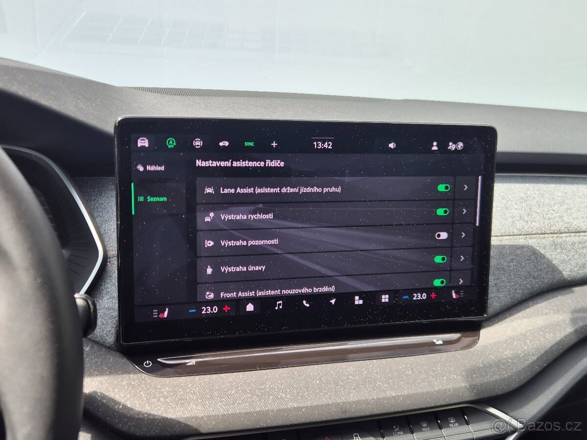 2025 Škoda OCTAVIA - 18