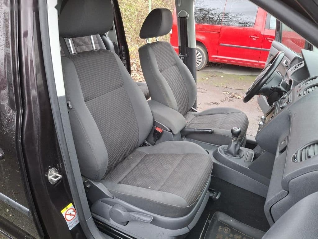 2011 Volkswagen CADDY - 18