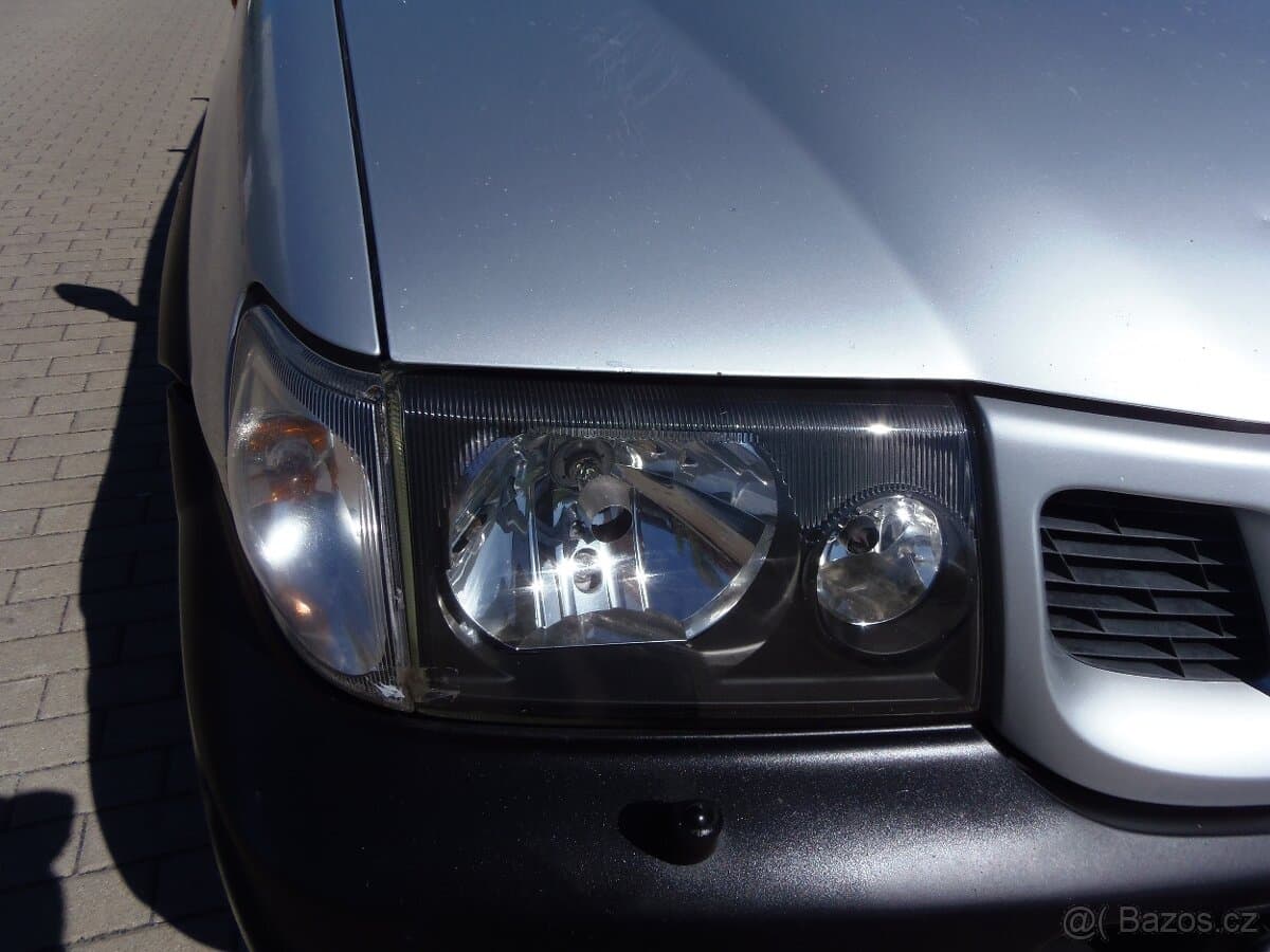 2004 Nissan OSTATNÍ - 18