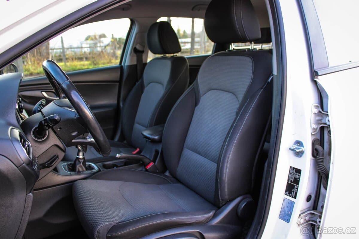 2018 Hyundai i30 - 18