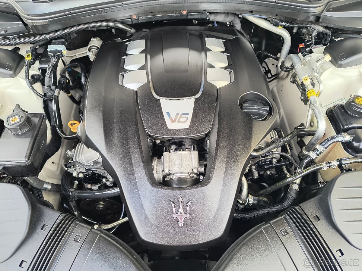 2015 Maserati GHIBLI - 18