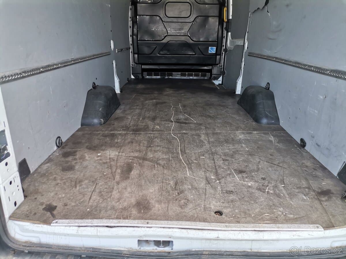 2019 Ford TRANSIT - 18