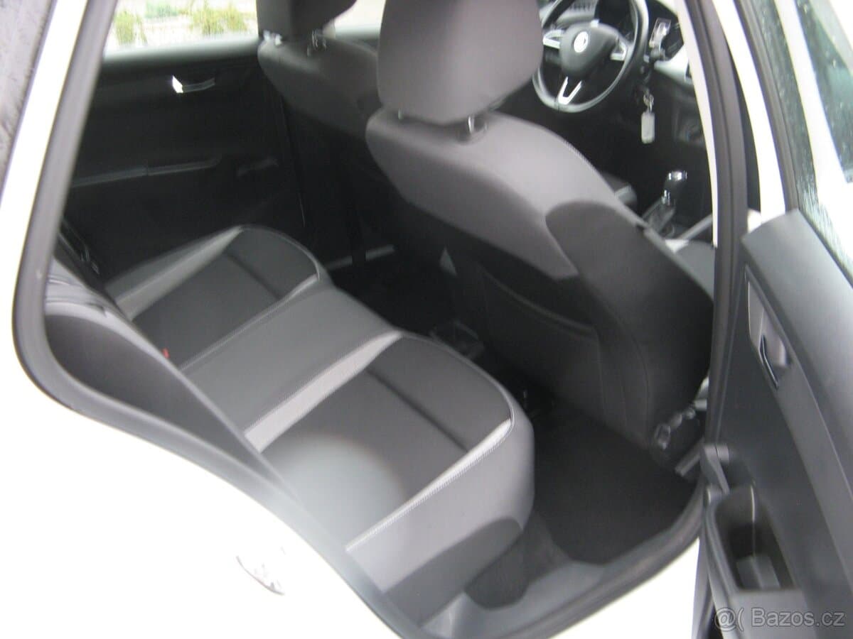 2015 Škoda FABIA - 18