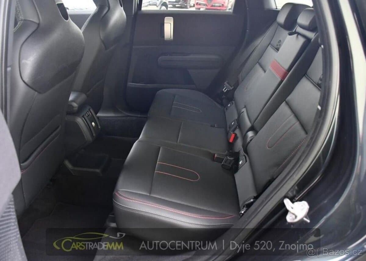 2024 Mini COUNTRYMAN - 18