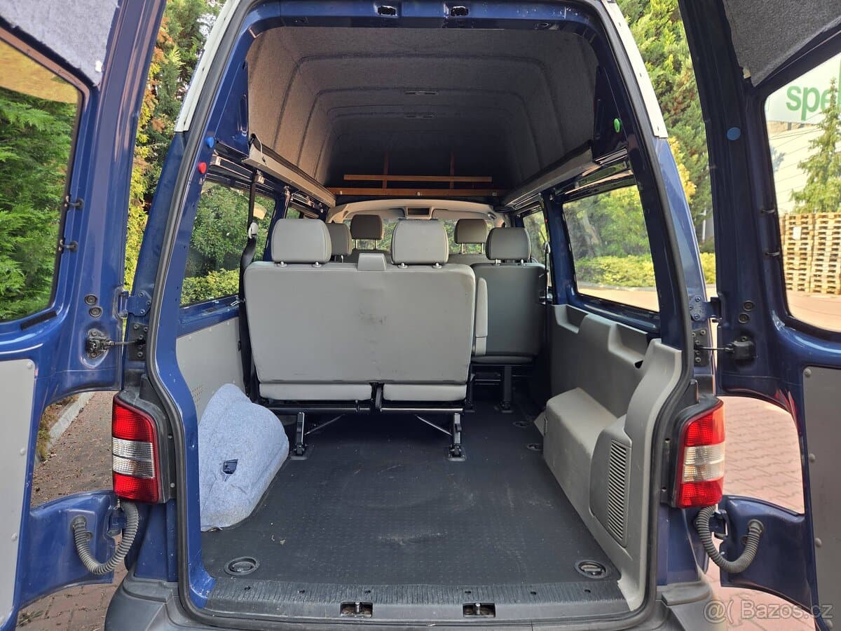 2010 Volkswagen TRANSPORTER - 18