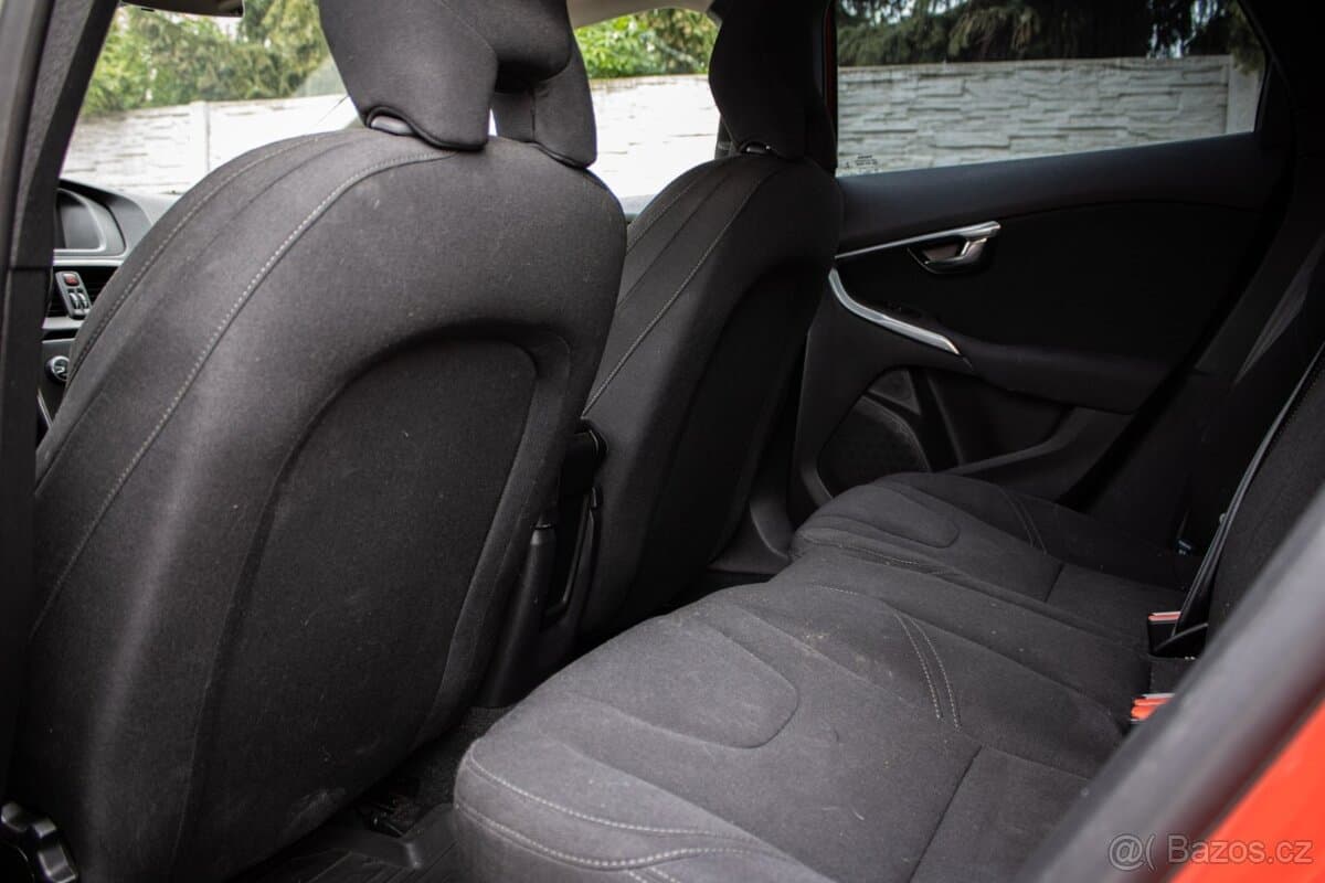 2015 Volvo V40 - 18