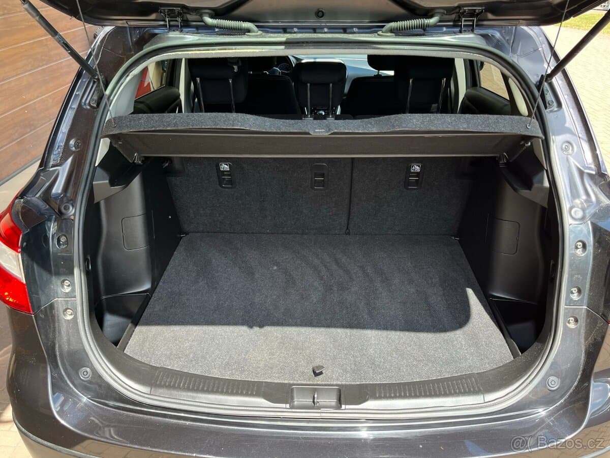 2014 Suzuki S-CROSS - 18