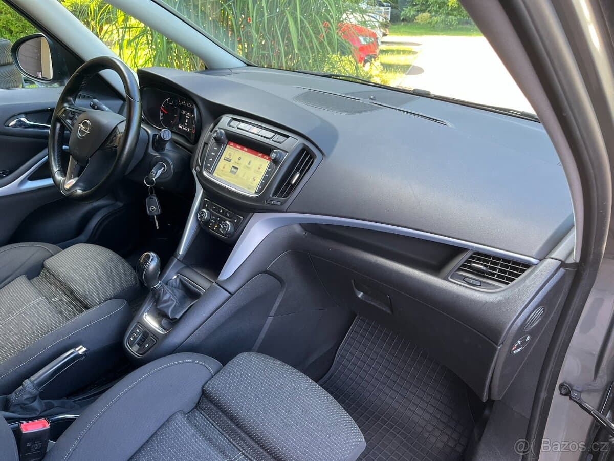 2017 Opel ZAFIRA - 18