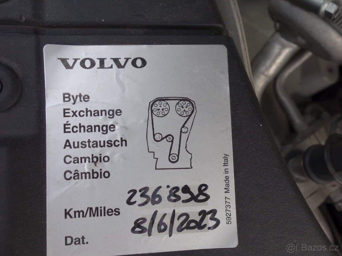 2017 Volvo V90 - 18