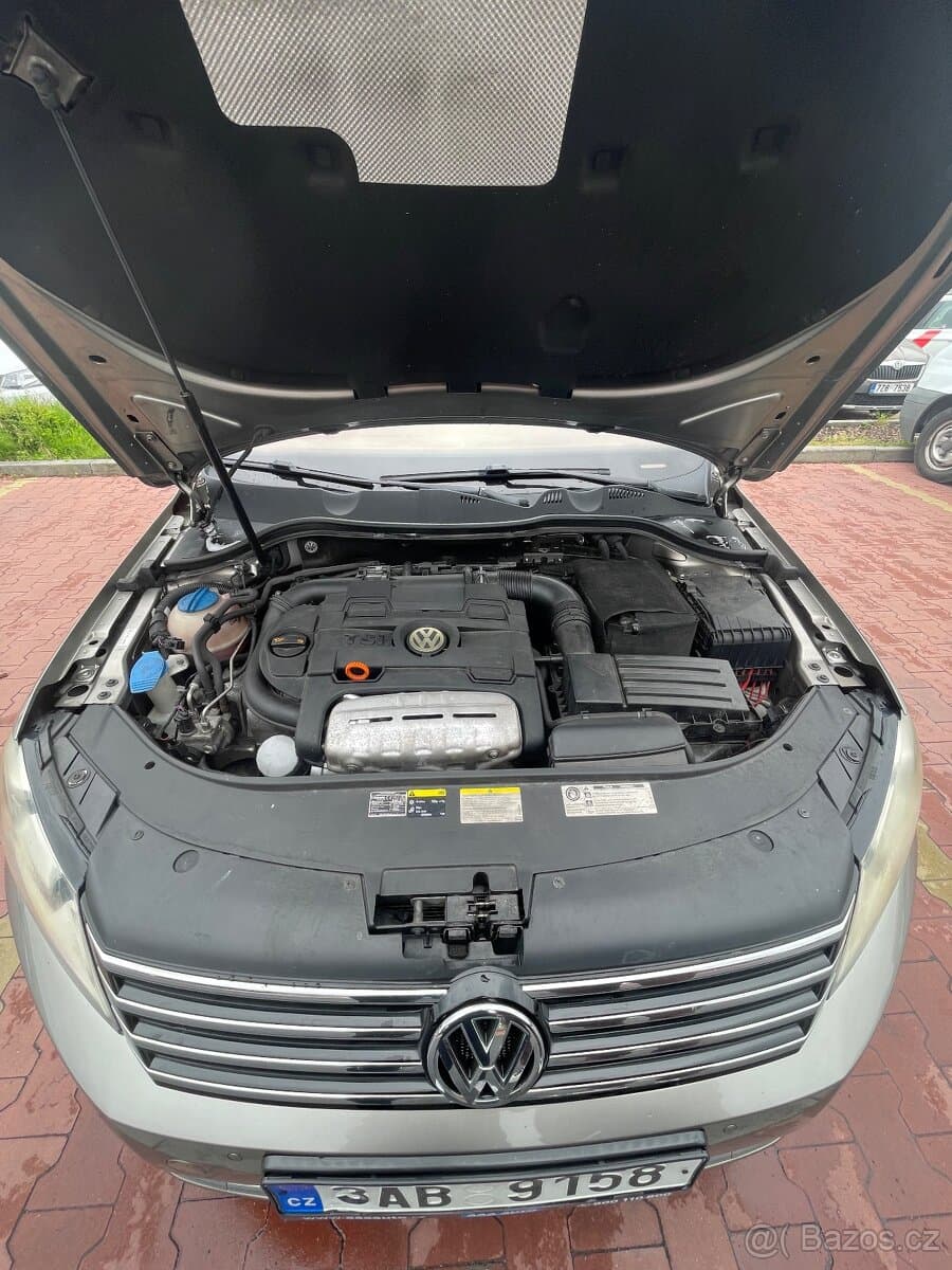 2012 Volkswagen PASSAT - 18