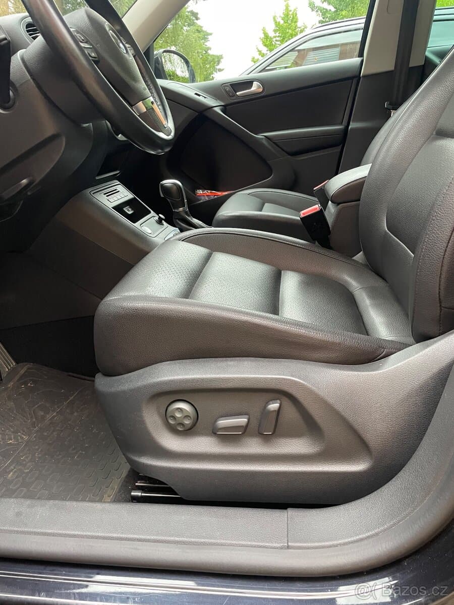 2015 Volkswagen TIGUAN - 18