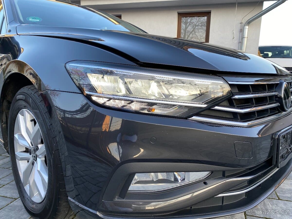 2021 Volkswagen PASSAT - 18