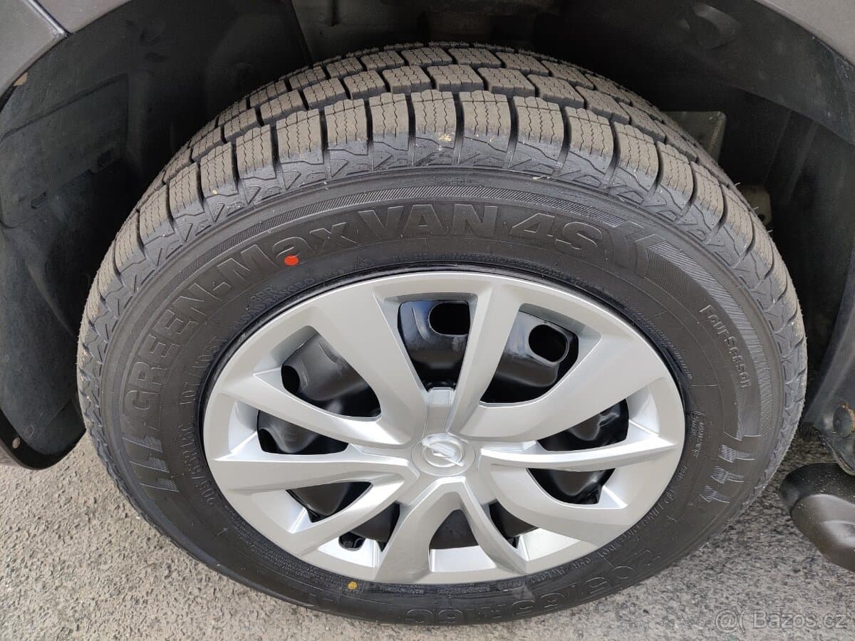 2019 Opel VIVARO - 18