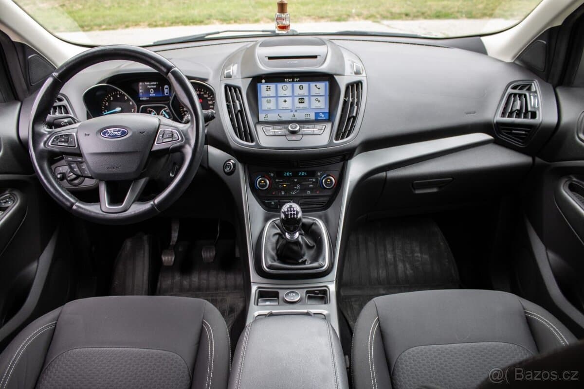 2018 Ford KUGA - 18