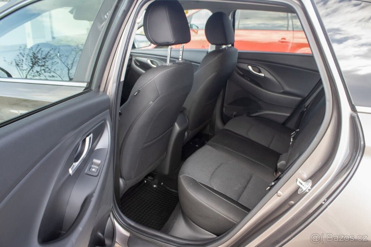 2021 Hyundai i30 - 18