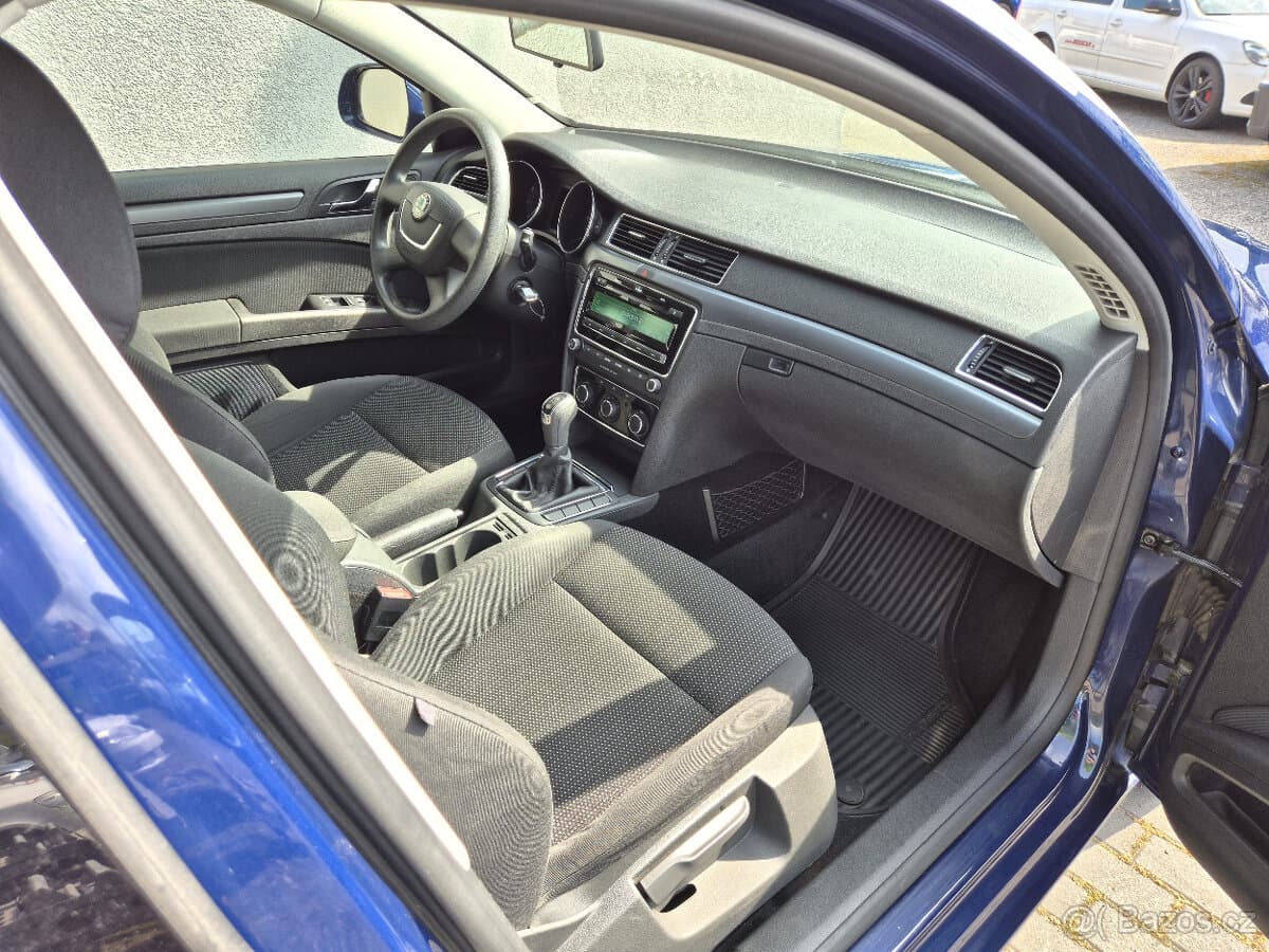 2009 Škoda SUPERB - 18