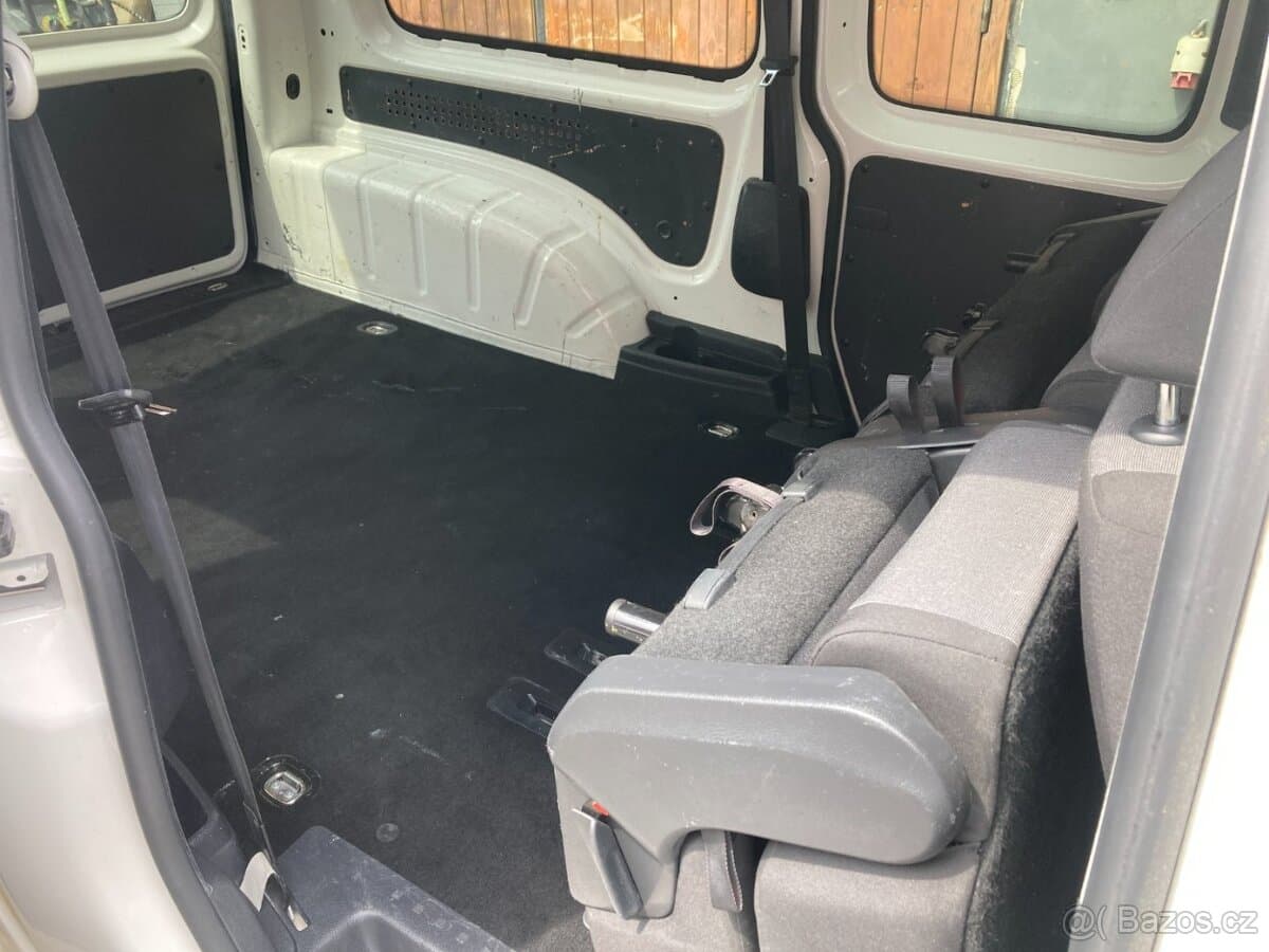 2018 Volkswagen CADDY - 18