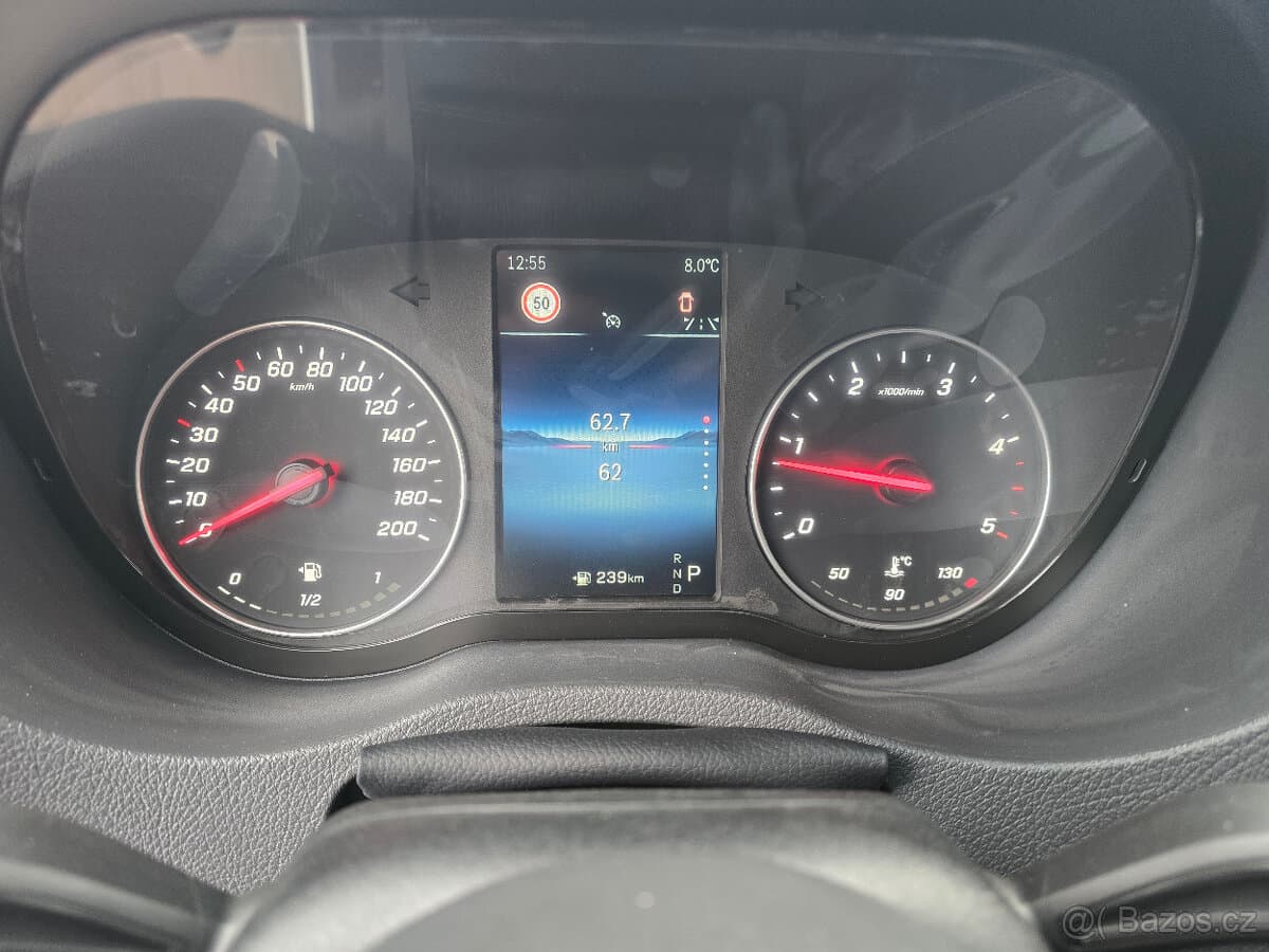 Mercedes-Benz SPRINTER - 18