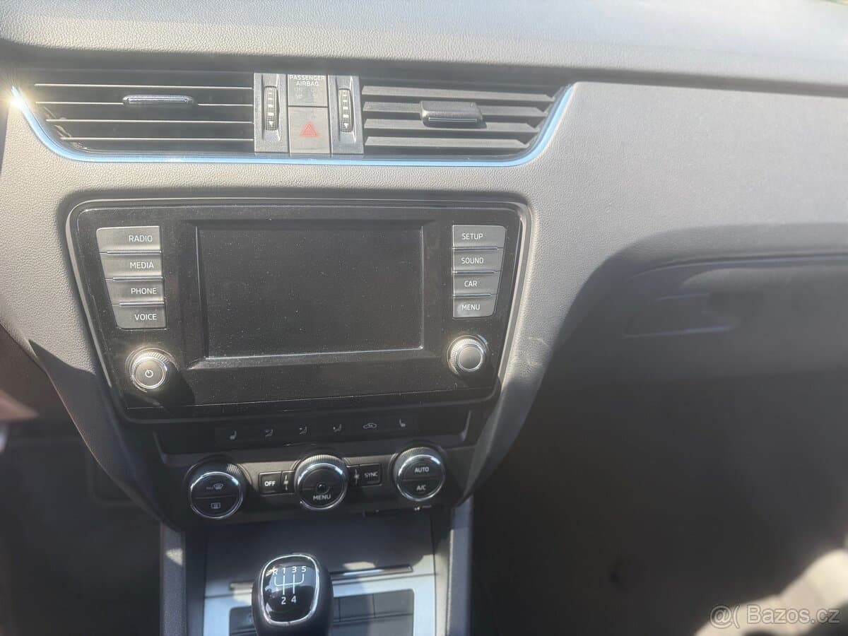 2015 Škoda OCTAVIA - 18