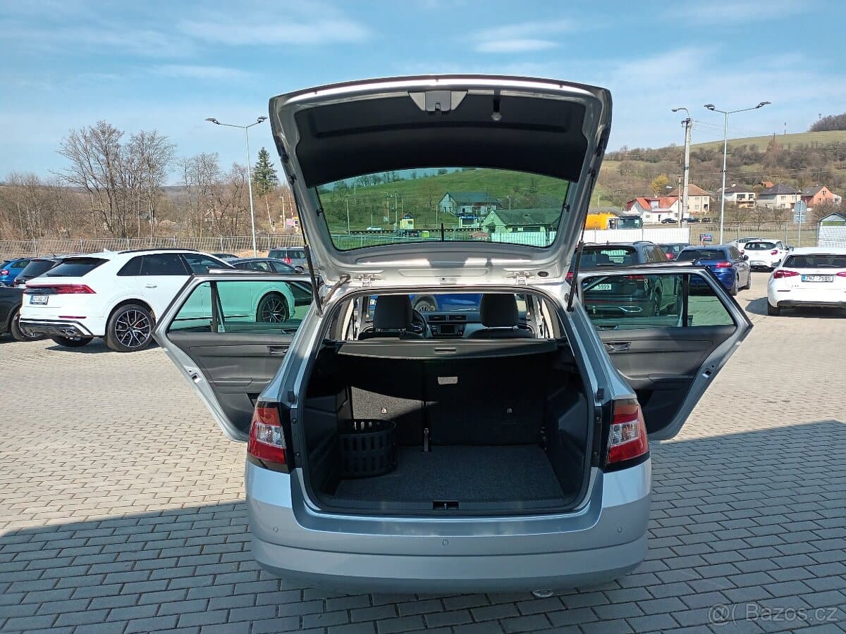 2017 Škoda FABIA - 18