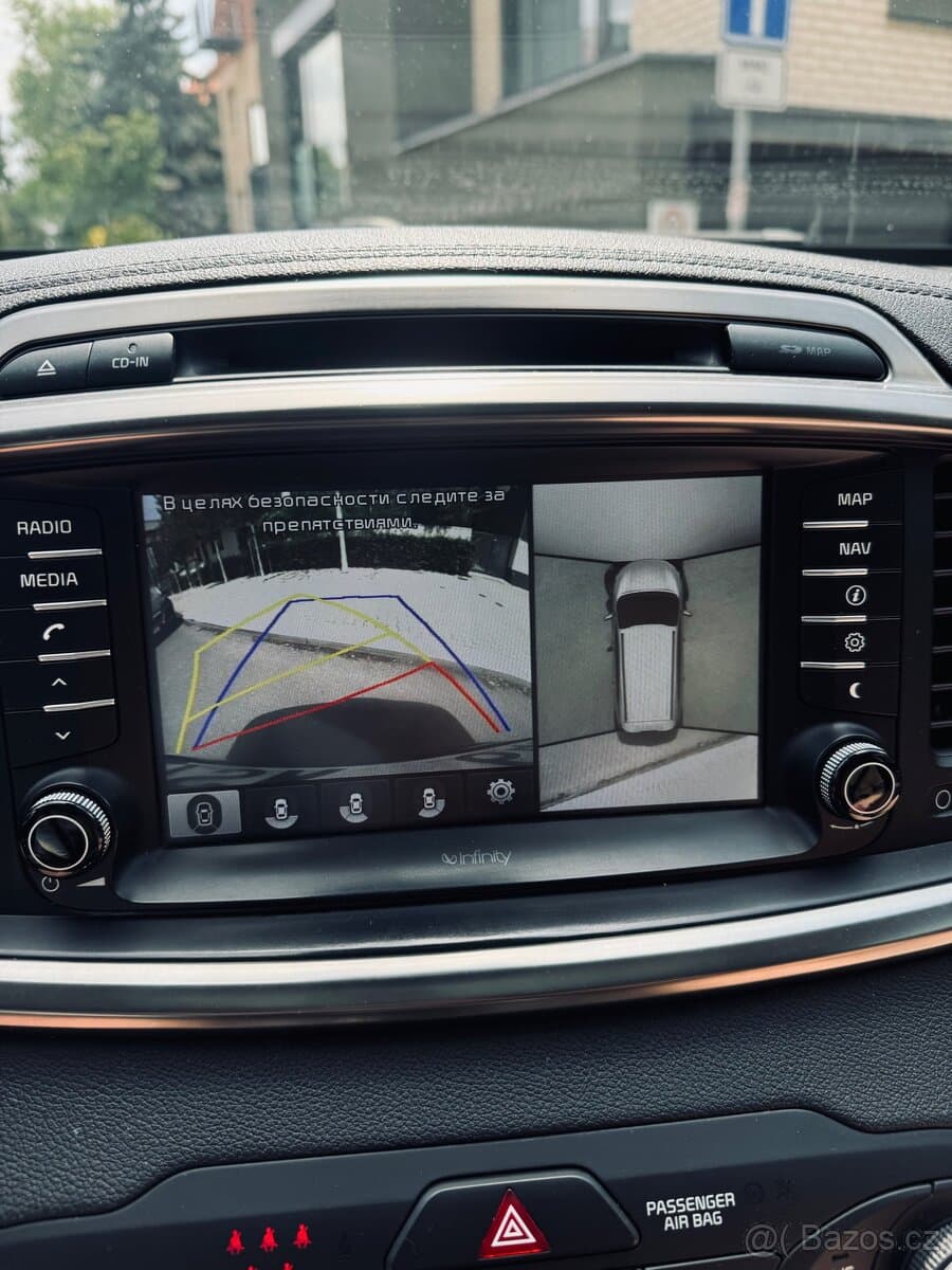 2016 Kia SORENTO - 18