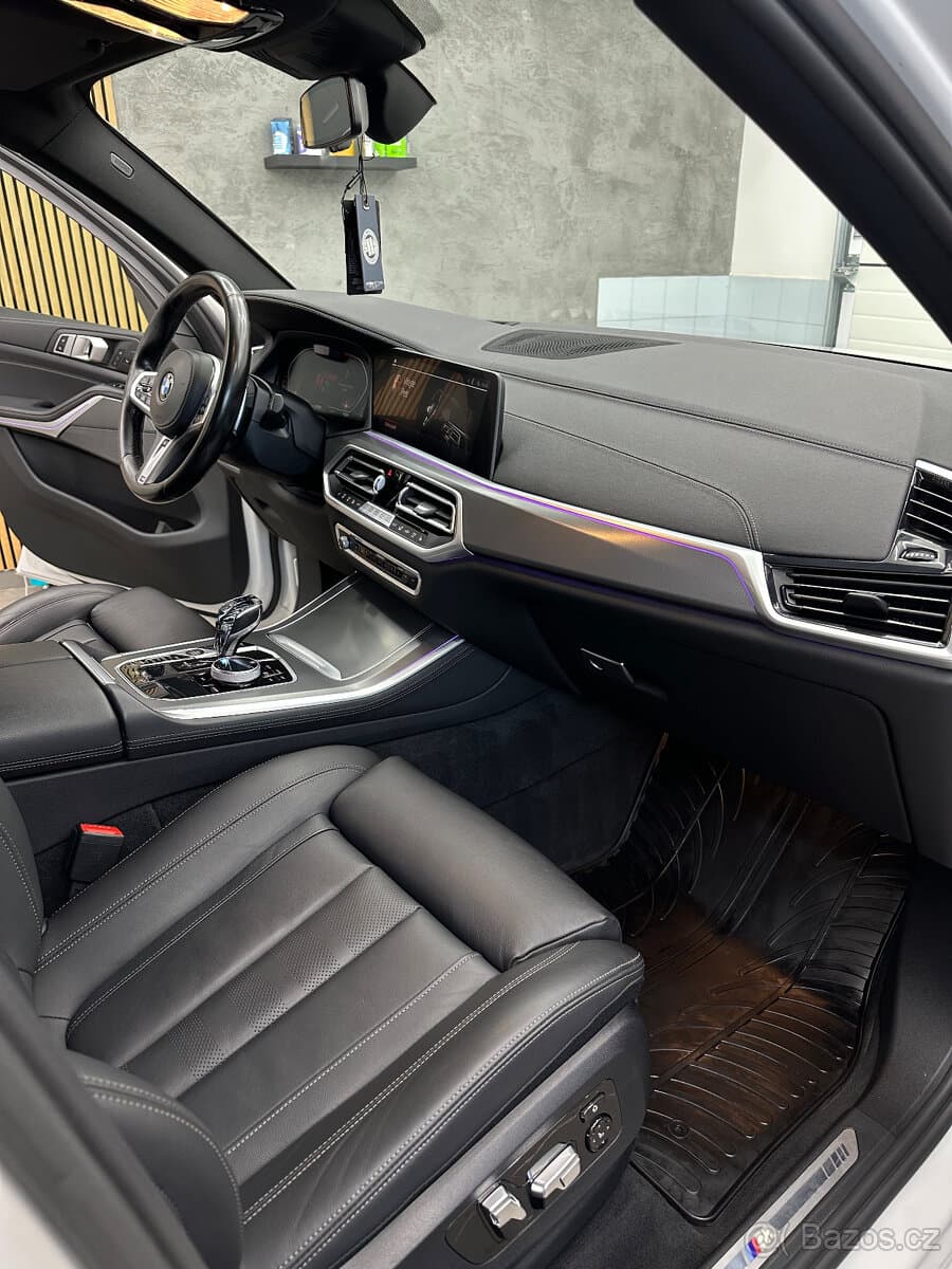 2021 BMW X5 - 18