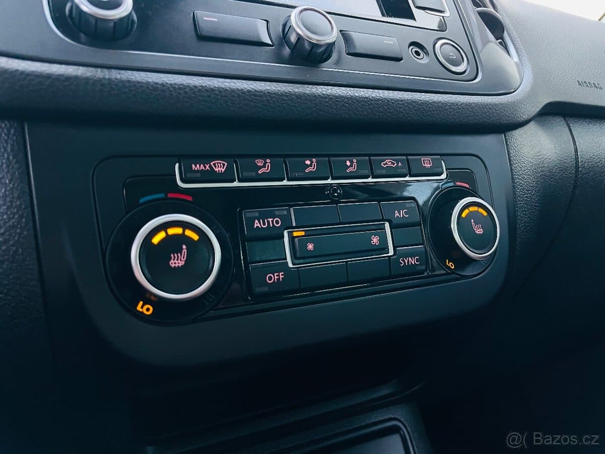 2013 Volkswagen TIGUAN - 18