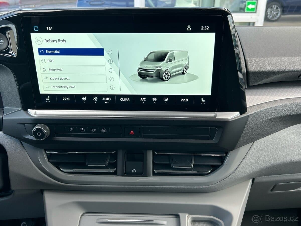 Volkswagen CARAVELLE - 18