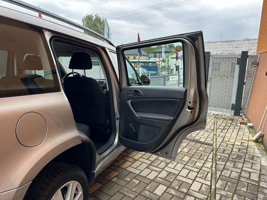 2015 Škoda YETI - 18