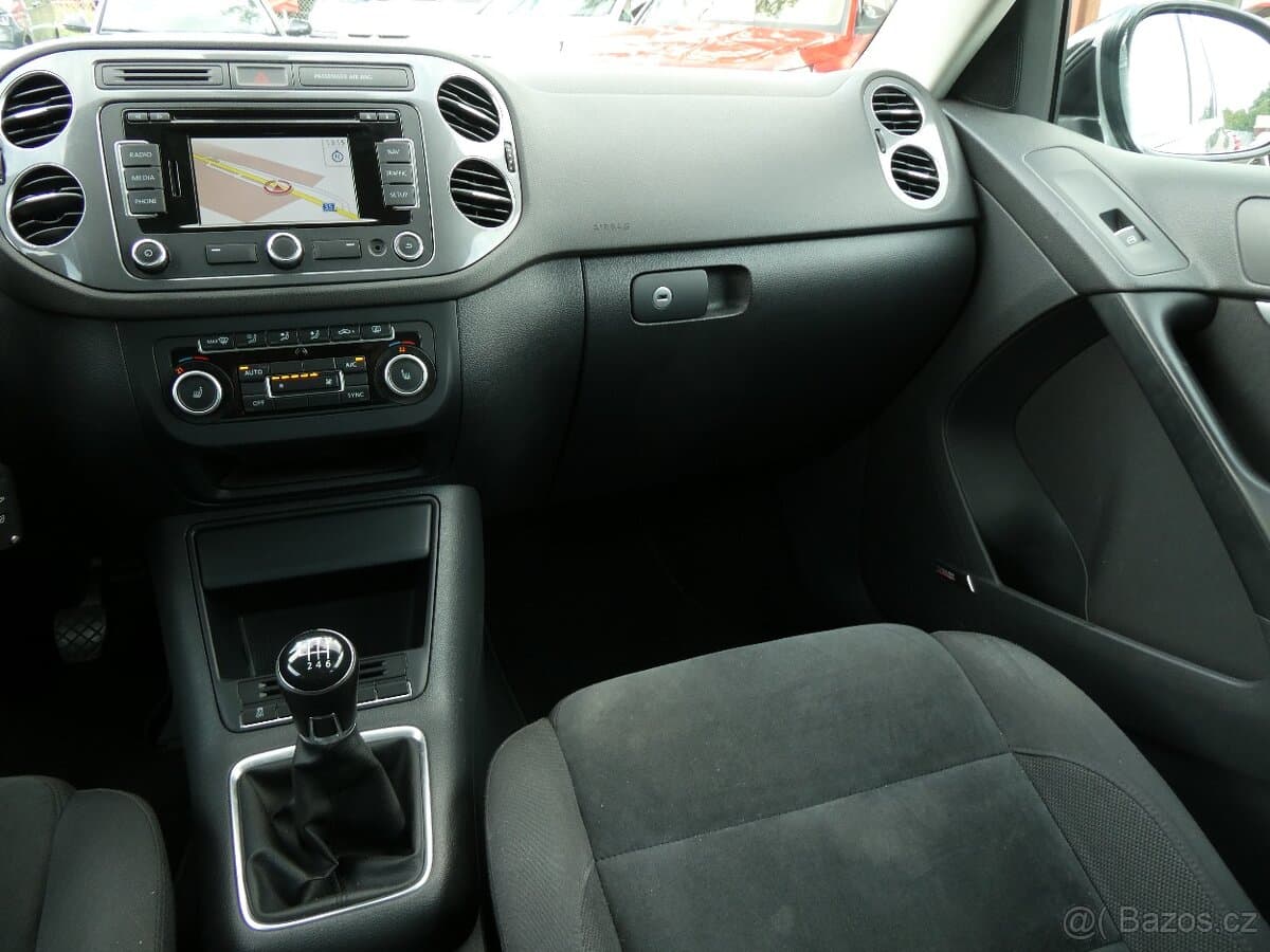 2013 Volkswagen TIGUAN - 18