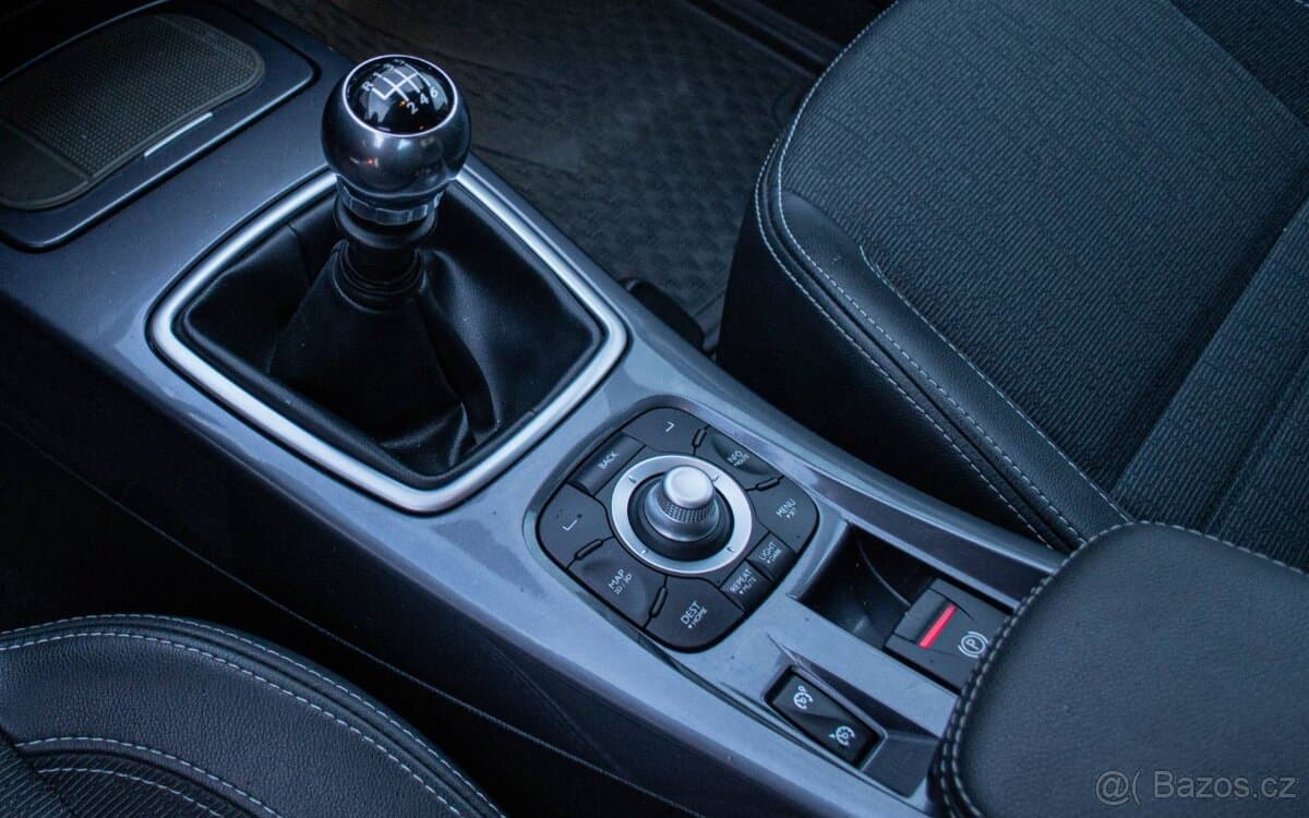 2010 Renault LAGUNA - 18