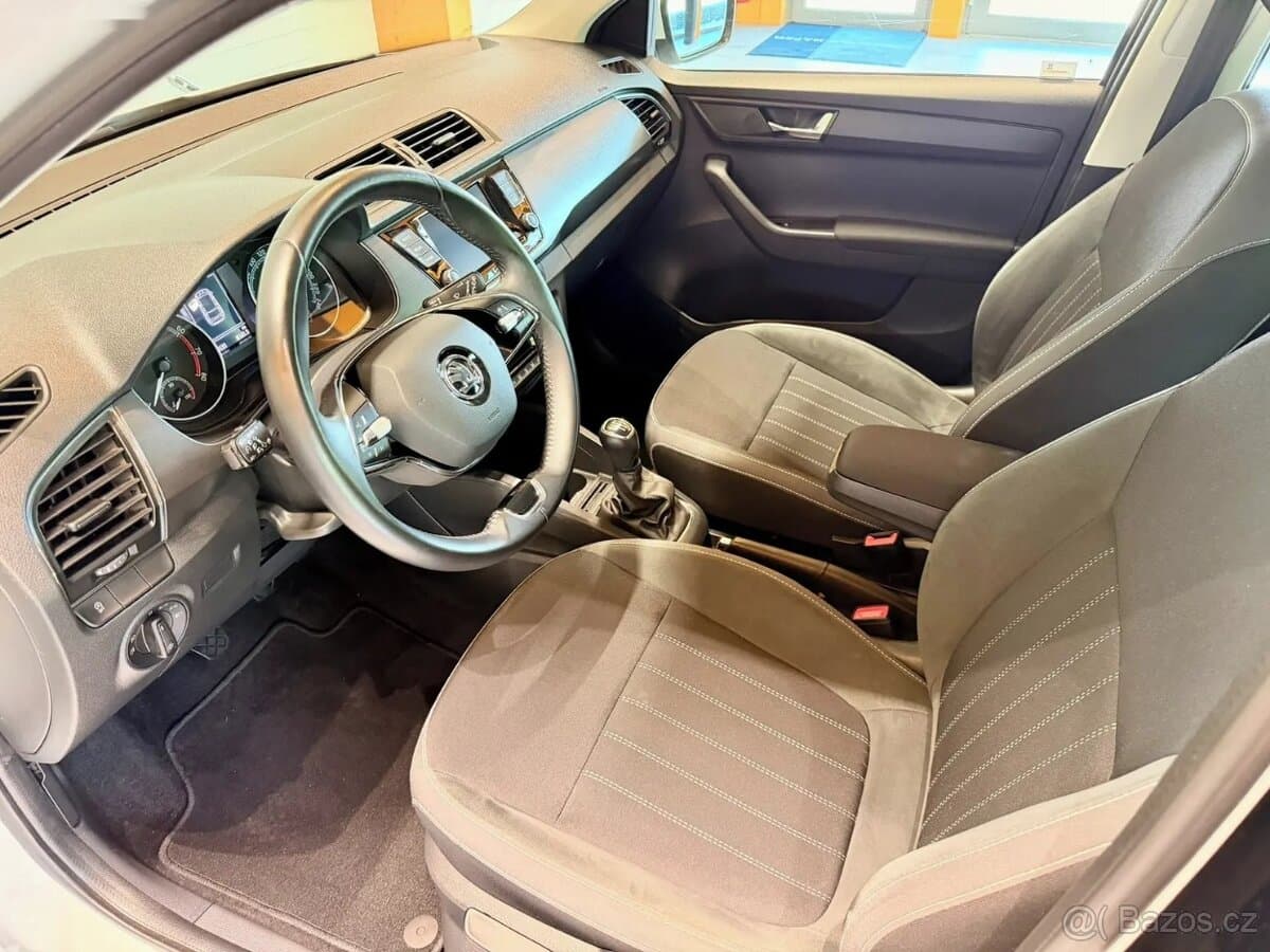 2020 Škoda FABIA - 18