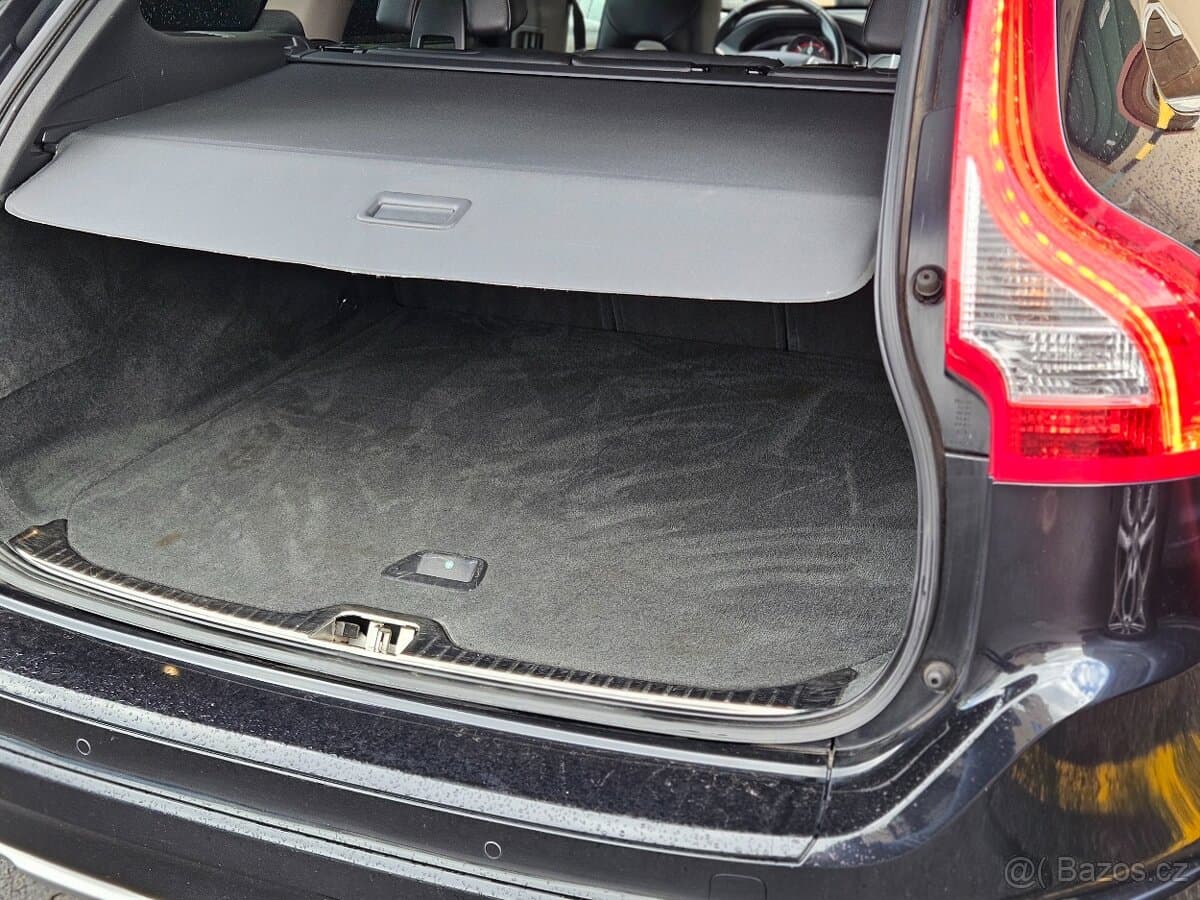 2015 Volvo XC60 - 18