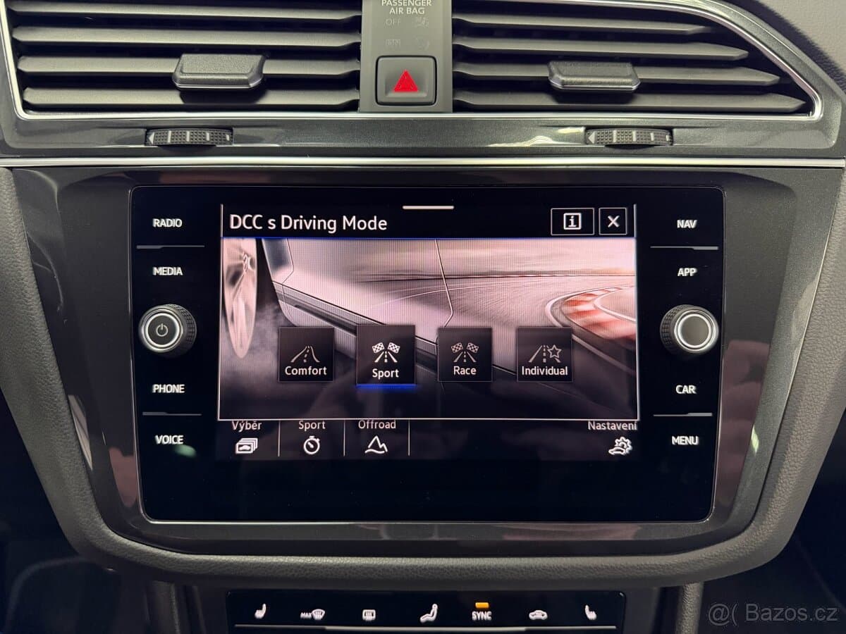 2022 Volkswagen TIGUAN - 18