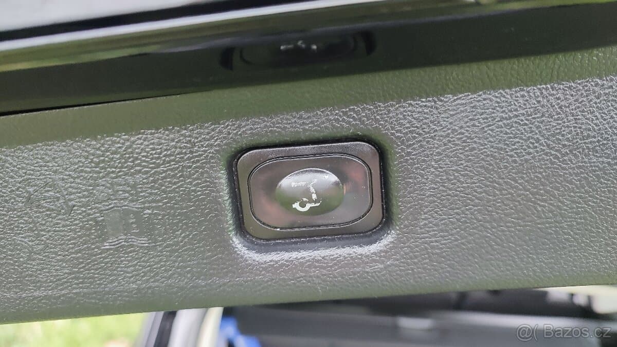2020 Ford S-MAX - 18