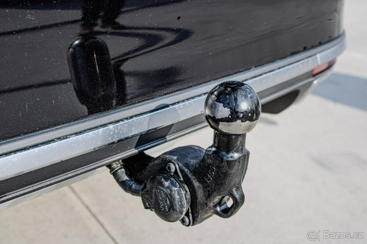 2017 Volkswagen PASSAT - 18