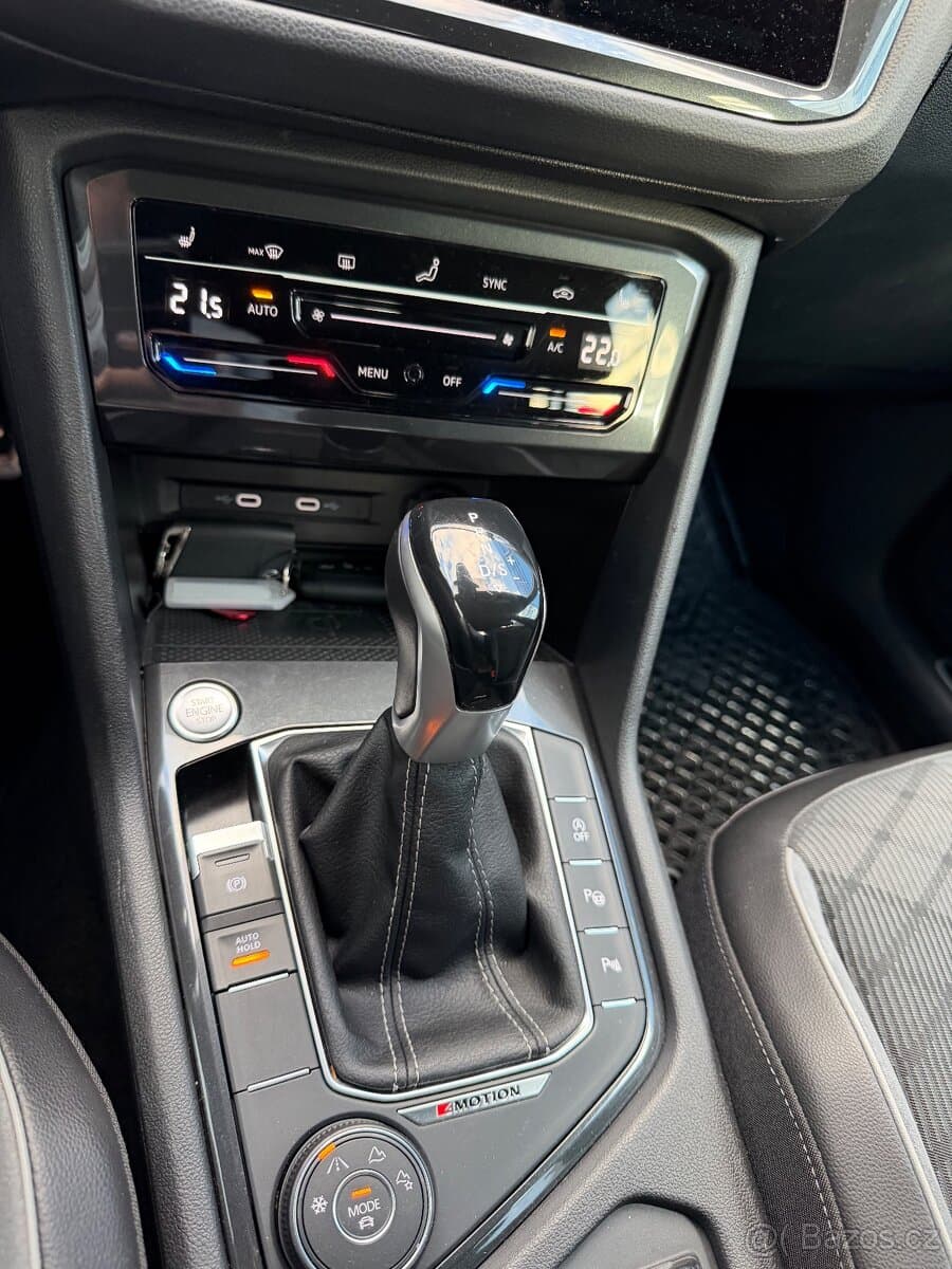 2023 Volkswagen TIGUAN - 18