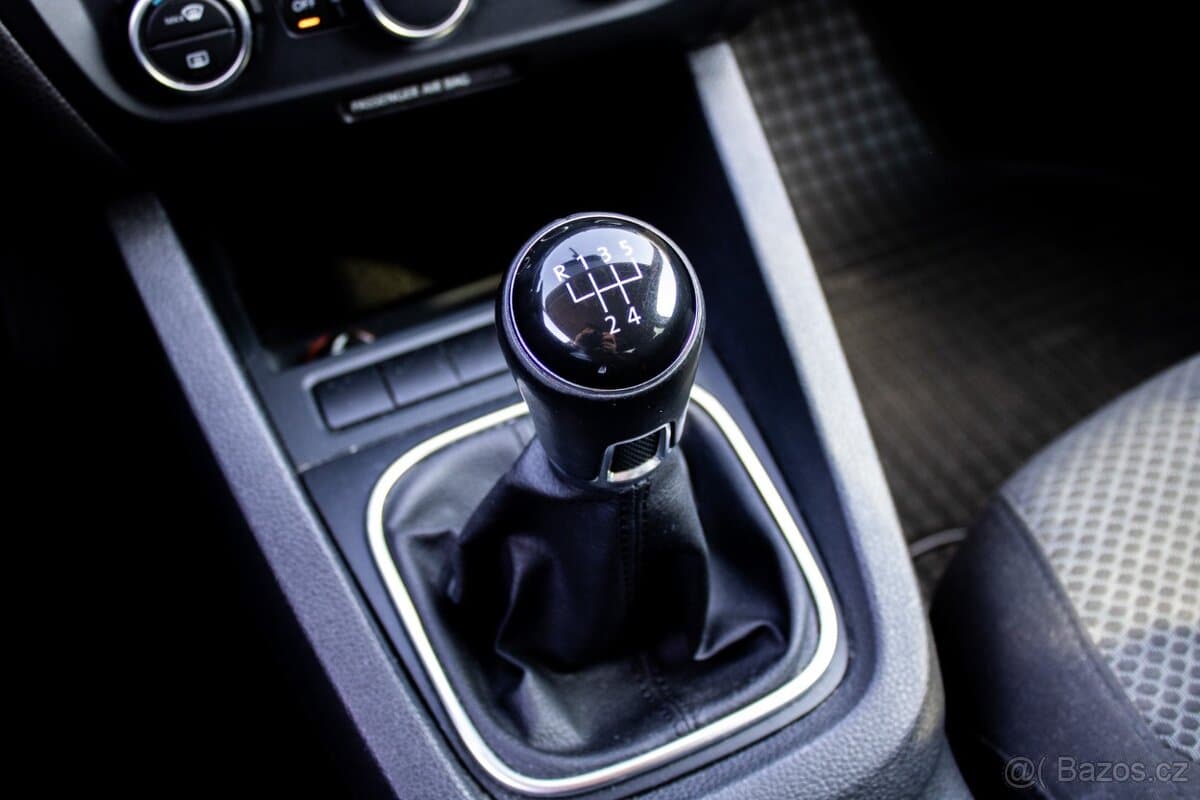 2013 Volkswagen JETTA - 18