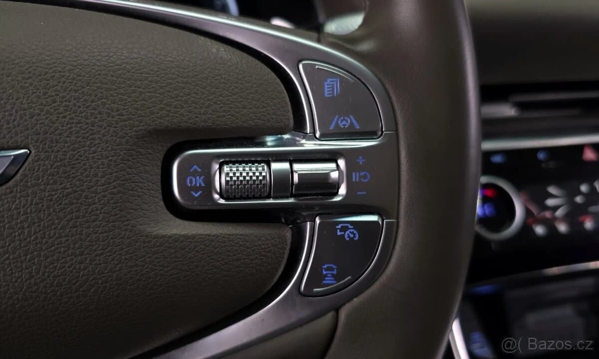 2022 Genesis GV80 - 18
