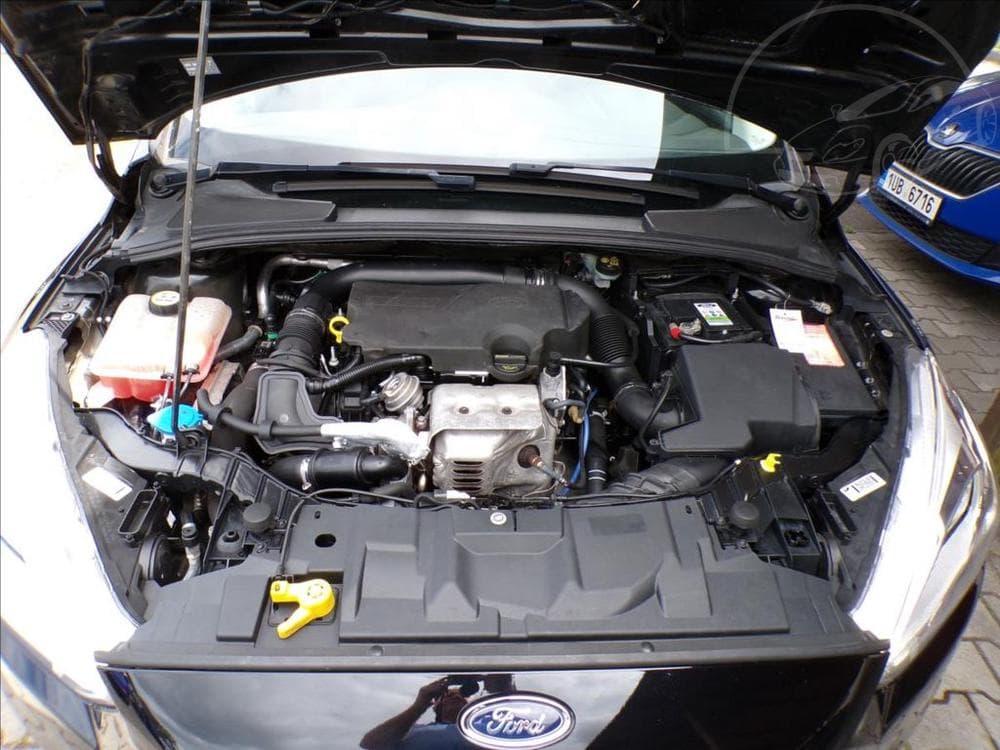 2015 Ford FOCUS - 18
