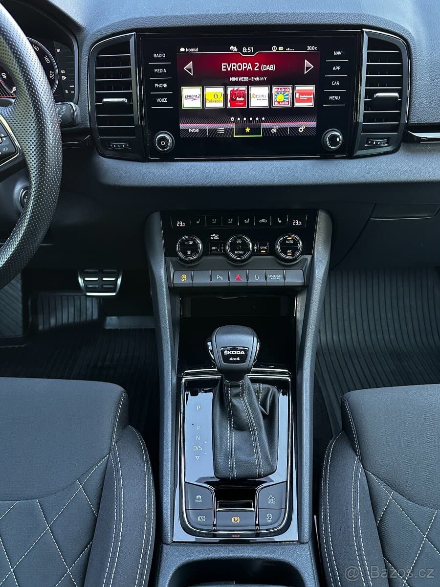 2022 Škoda KAROQ - 18