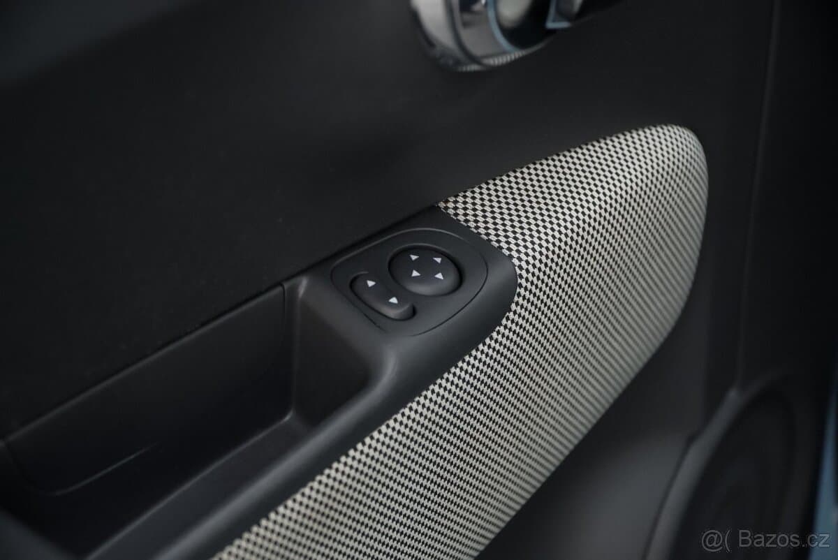 2011 Fiat 500 - 18