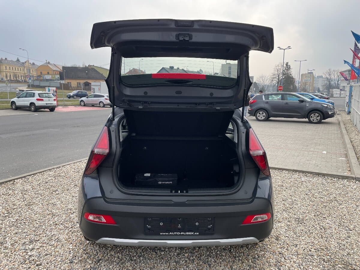 2023 Hyundai BAYON - 18