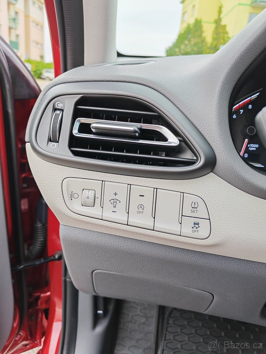 2021 Hyundai i30 - 18