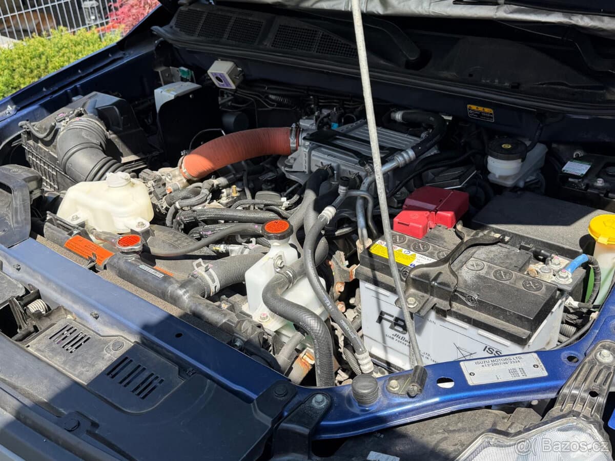 2021 Isuzu D-MAX - 18