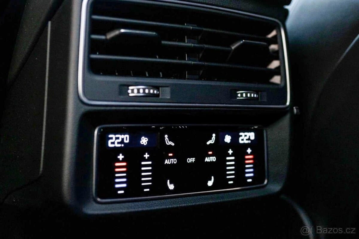2021 Audi SQ8 - 18